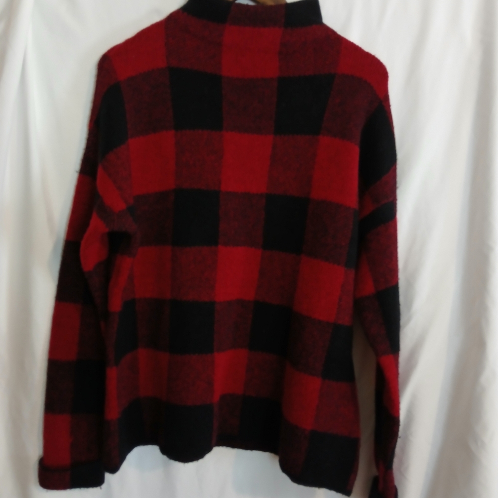 Tahari Black and Red Checkered Knit Top